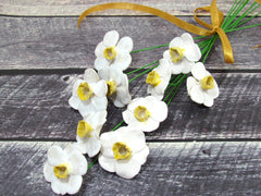 White and yellow Daffodil ceramic flowers - Ceramics By Orly
 - 6