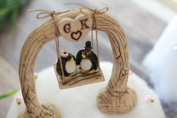 Custom wedding cake topper Bride and groom Penguin cake topper Animal wedding cake topper Funny cake topper