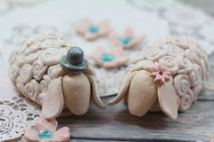 Custom sheep wedding cake topper Animal cake topper - Ceramics By Orly
 - 1