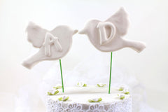 Bird Wedding cake topper Custom cake topper Initials cake topper Love birds wedding cake topper Gift for the bride bridesmaid - Ceramics By Orly
 - 2