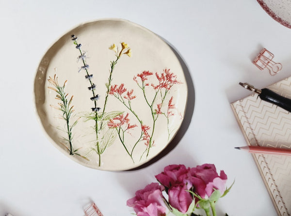 Botanical plate stamped with flowers from Israel