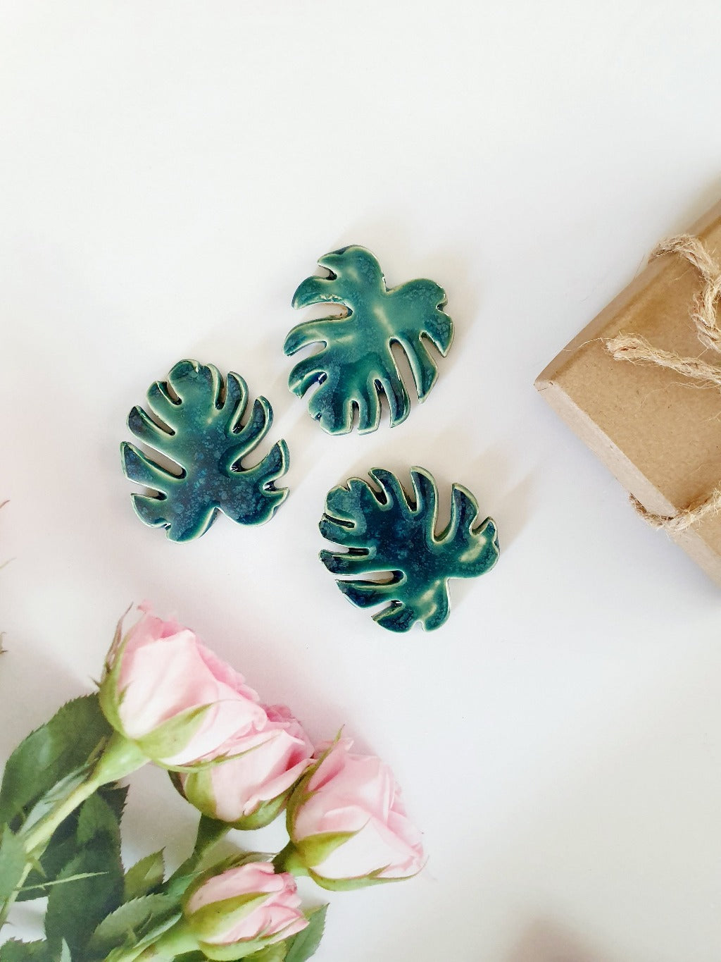 monstera leaf decor Tropical leaves Ceramic Monstera leaves Home decor Jungle decor – Ceramics By Orly