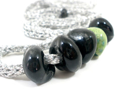 Adjustable crocheted silver black and green necklace - Ceramics By Orly
 - 4