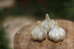 Ceramic decoration – Sculptured garlic for the home and garden - Ceramics By Orly
 - 7