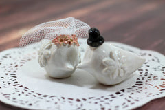 Birds Wedding Cake Topper, Personalized Wedding Cake Topper, Kissing Birds Clay Figurine - Ceramics By Orly
 - 3