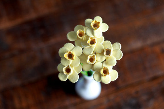 Ceramic daffodils, Flower design, Yellow Daffodil