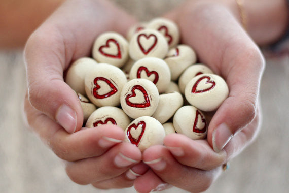 Valentine's Day Heart favor Wedding favors Round heart pebbles Bridesmaids gift Shower gift