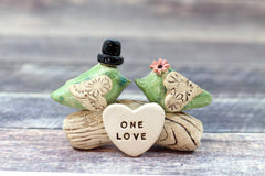 Love bird wedding cake topper, Birds cake topper, Custom cake topper Personalized topper for wedding - Ceramics By Orly
 - 2